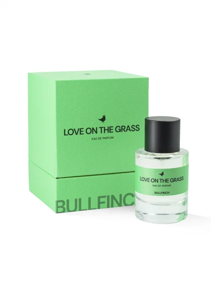 Парфюмированная вода «LOVE ON THE GRASS»