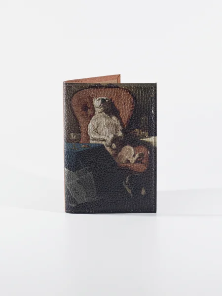Обложка на паспорт Мопс в кресле. Эрмитаж