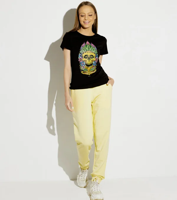 Футболка с принтом Череп в цветах   