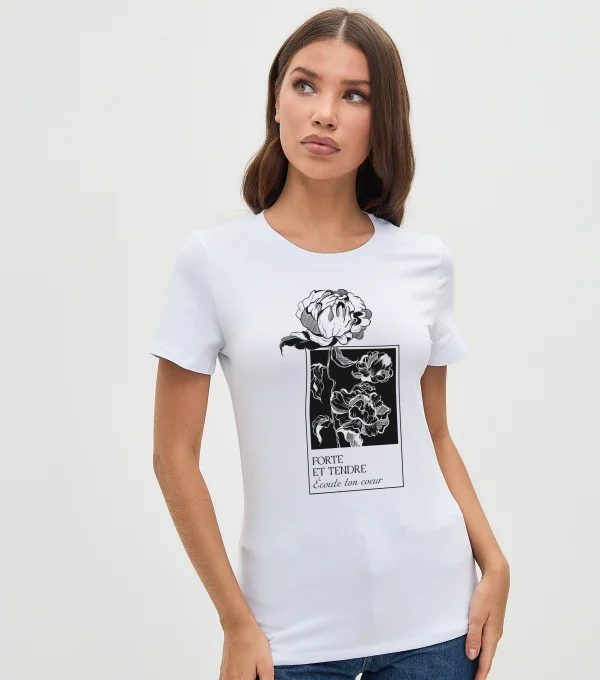 Футболка Пионы