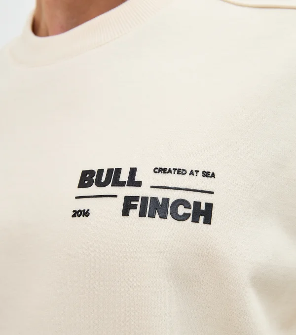 Свитшот молочный BULLFINCH