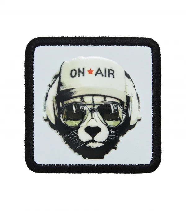 Шеврон On air